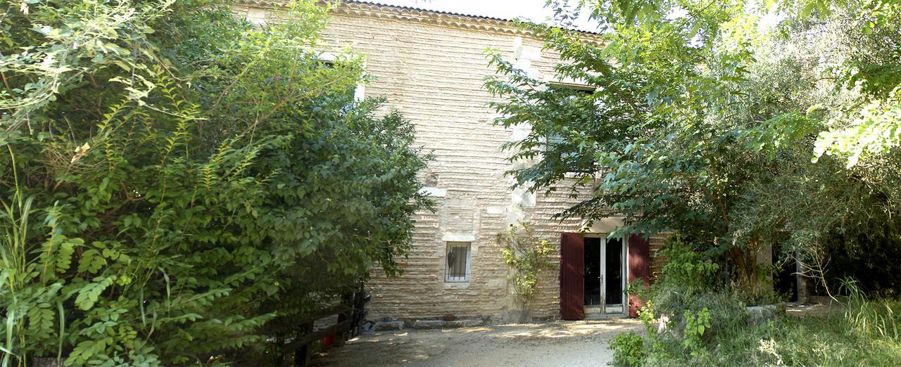 מלון סן-ז'יל-קרואה-דה-וי Domaine Du Prieure D'Estagel מראה חיצוני תמונה